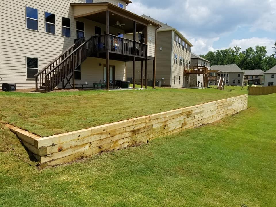 Manicured residential lawn and landscape designed and maintained by JDS Landscape Group